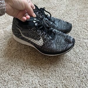 Nike racers Oreo